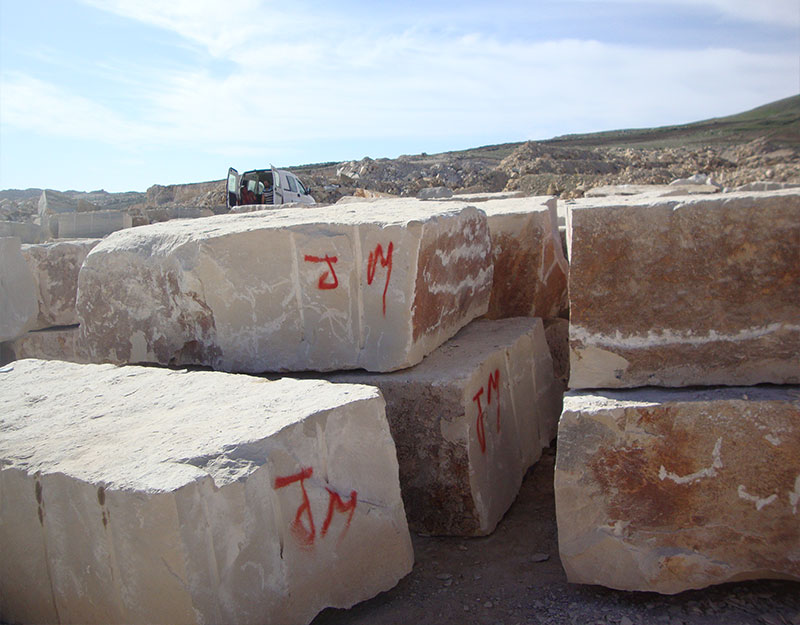 TALA BEIGE QUARRY IN TUNISIA