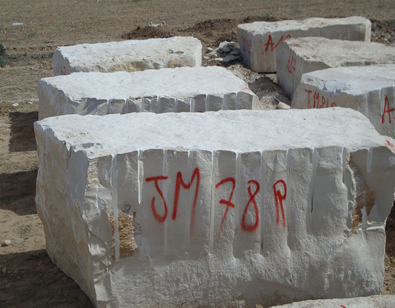 TALA BEIGE QUARRY IN TUNISIA